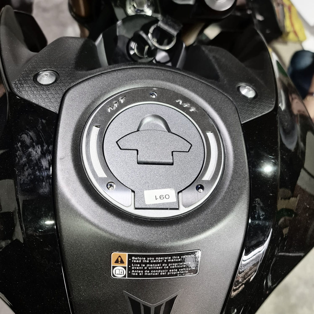 Protector Tapa Gasolina MT 09