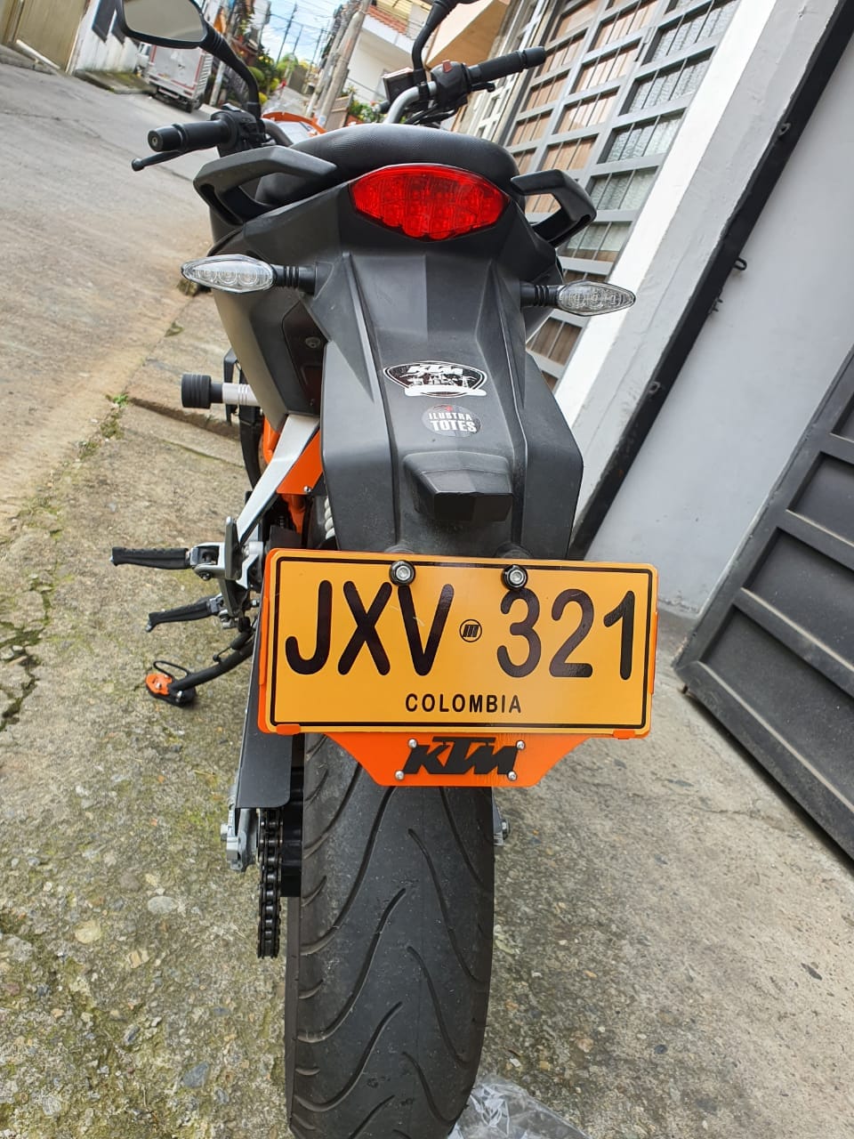 KTM - Portaplaca + Logo 3D